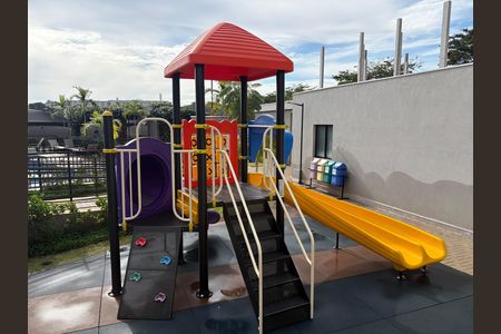 Apartamento para alugar com 59m², 2 quartos e 1 vaga Apartamento para alugar com 59m², 2 quartos e 1 vagaÁrea comum - Playground