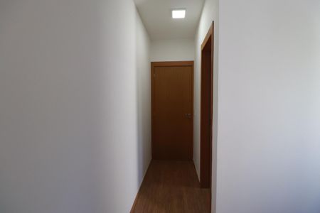 Corredor de apartamento para alugar com 2 quartos, 59m² em Terras de Santa Marta, Ribeirão Preto
