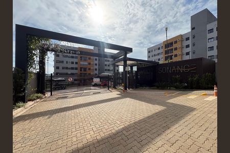 Apartamento para alugar com 59m², 2 quartos e 1 vaga Apartamento para alugar com 59m², 2 quartos e 1 vagaFachada