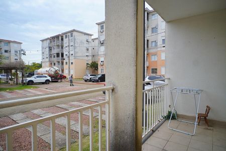 Varanda  de apartamento para alugar com 3 quartos, 77m² em Humaitá, Porto Alegre