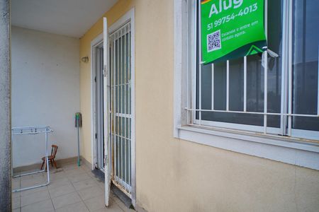 Varanda  de apartamento para alugar com 3 quartos, 77m² em Humaitá, Porto Alegre