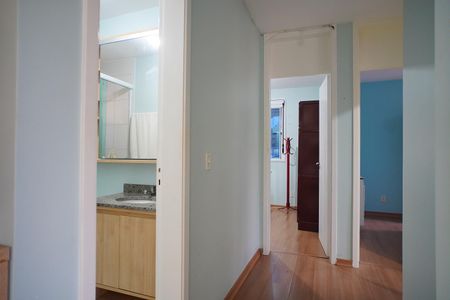 Apartamento para alugar com 77m², 3 quartos e 1 vaga Apartamento para alugar com 77m², 3 quartos e 1 vagaCorredor