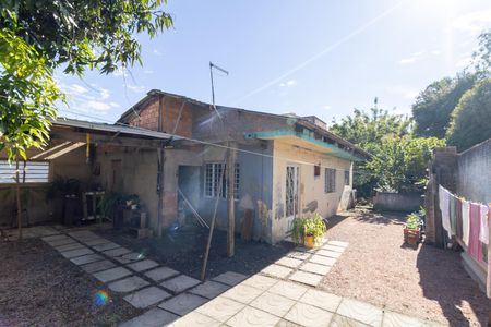 Casa à venda com 165m², 5 quartos e 4 vagas Casa à venda com 165m², 5 quartos e 4 vagasQuintal