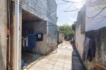 Casa à venda com 165m², 5 quartos e 4 vagas Casa à venda com 165m², 5 quartos e 4 vagasQuintal