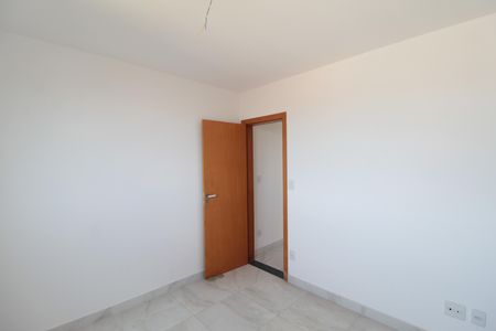 Apartamento para alugar com 69m², 2 quartos e 2 vagasSuite