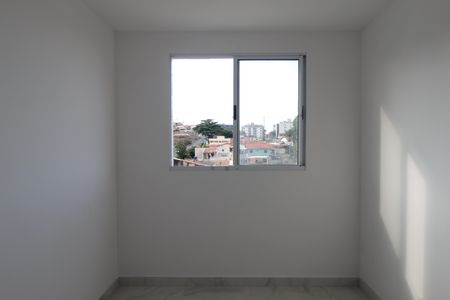 Apartamento para alugar com 69m², 2 quartos e 2 vagasQuarto