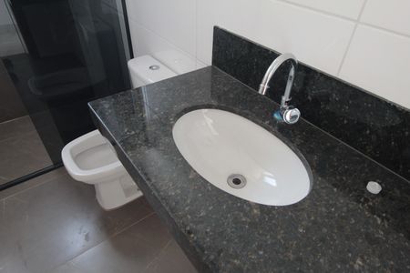 Apartamento para alugar com 69m², 2 quartos e 2 vagasBanheiro Social