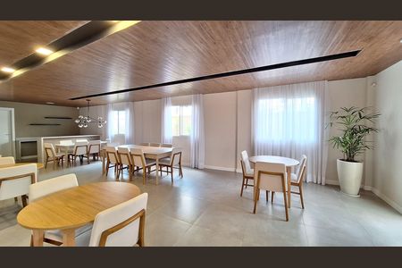Apartamento para alugar com 35m², 2 quartos e sem vaga Apartamento para alugar com 35m², 2 quartos e sem vagaSalão de festas