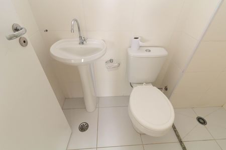 Apartamento para alugar com 33m², 2 quartos e sem vagaBanheiro