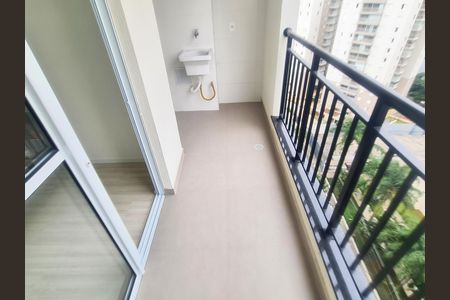 Apartamento para alugar com 45m², 2 quartos e 1 vagaVaranda
