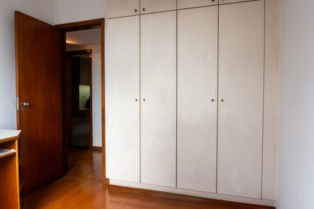 Apartamento à venda com 97m², 3 quartos e 1 vaga Apartamento à venda com 97m², 3 quartos e 1 vagaQuarto 2