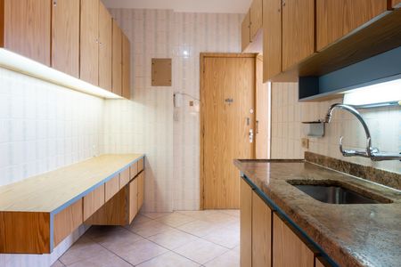 Apartamento à venda com 97m², 3 quartos e 1 vaga Apartamento à venda com 97m², 3 quartos e 1 vagaCozinha