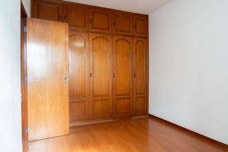 Apartamento à venda com 97m², 3 quartos e 1 vaga Apartamento à venda com 97m², 3 quartos e 1 vagaSuíte
