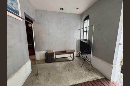 Casa à venda com 206m², 8 quartos e 2 vagas