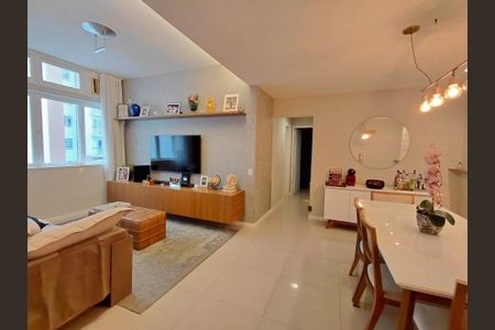 Apartamento à venda com 97m², 2 quartos e 1 vaga