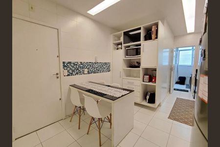 Apartamento à venda com 97m², 2 quartos e 1 vaga