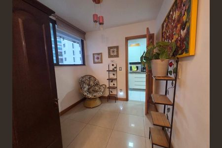 Apartamento à venda com 191m², 4 quartos e 3 vagas