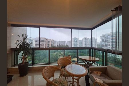 Apartamento à venda com 191m², 4 quartos e 3 vagas