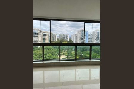 Apartamento à venda com 191m², 4 quartos e 3 vagas