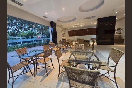 Apartamento à venda com 191m², 4 quartos e 3 vagas