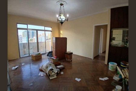 Apartamento à venda com 118m², 4 quartos e 2 vagas