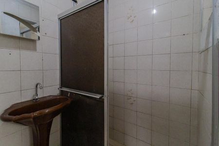 Banheiro de casa para alugar com 1 quarto, 70m² em Jardim Camila, Mauá