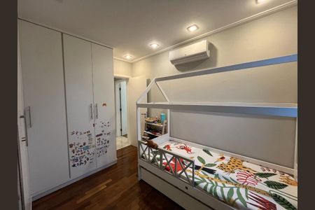 Apartamento à venda com 193m², 3 quartos e 3 vagas