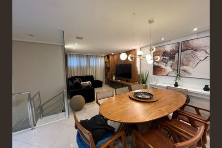 Apartamento à venda com 193m², 3 quartos e 3 vagas