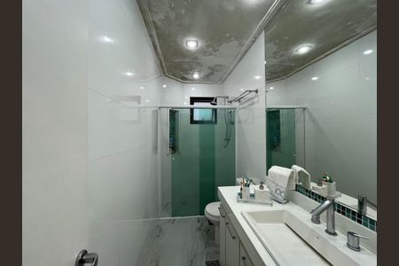 Apartamento à venda com 193m², 3 quartos e 3 vagas