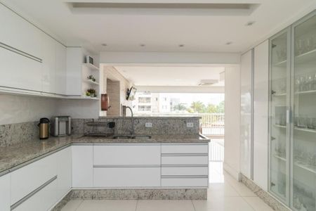 Apartamento à venda com 162m², 4 quartos e 2 vagas