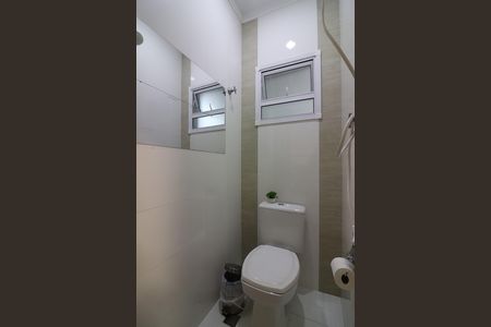 Casa à venda com 200m², 3 quartos e 4 vagasBanheiro de serviço