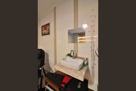 Casa à venda com 200m², 3 quartos e 4 vagasBanheiro de serviço