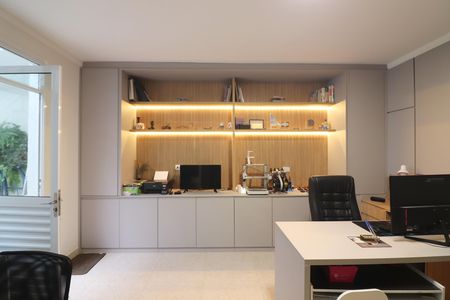 Casa à venda com 200m², 3 quartos e 4 vagasEspaço Gourmet