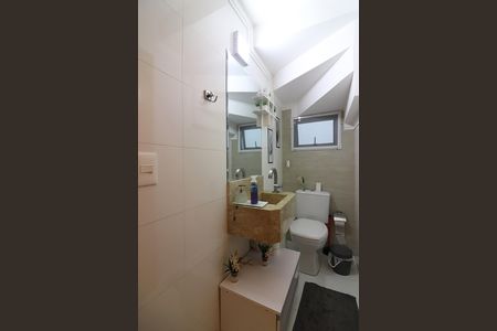 Casa à venda com 200m², 3 quartos e 4 vagasSuíte 3 Banheiro 
