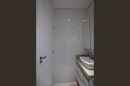 Casa à venda com 200m², 3 quartos e 4 vagasSuíte 3 Banheiro 
