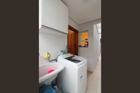 Casa à venda com 200m², 3 quartos e 4 vagasÁrea comum
