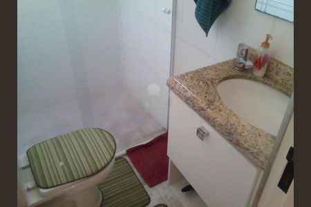 Casa à venda com 180m², 3 quartos e 4 vagas