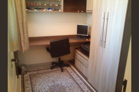 Casa à venda com 180m², 3 quartos e 4 vagas
