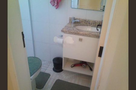 Casa à venda com 180m², 3 quartos e 4 vagas