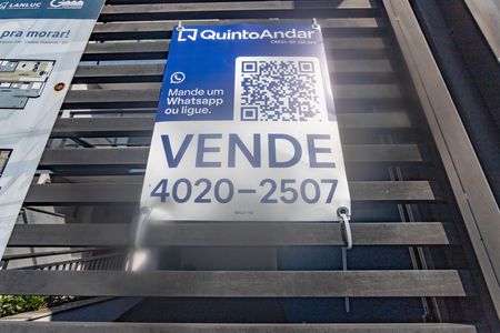 Apartamento à venda com 42m², 2 quartos e 1 vaga Apartamento à venda com 42m², 2 quartos e 1 vagaPlaca