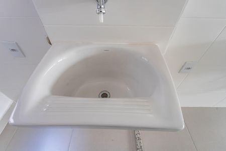 Apartamento à venda com 42m², 2 quartos e 1 vaga Apartamento à venda com 42m², 2 quartos e 1 vagaÁrea de serviço