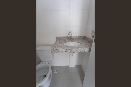 Apartamento à venda com 42m², 2 quartos e 1 vaga Apartamento à venda com 42m², 2 quartos e 1 vagaBanheiro
