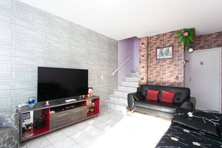 Sala de casa à venda com 2 quartos, 64m² em Cidade Líder, São Paulo