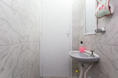 Casa à venda com 64m², 2 quartos e 1 vaga Casa à venda com 64m², 2 quartos e 1 vagaLavabo