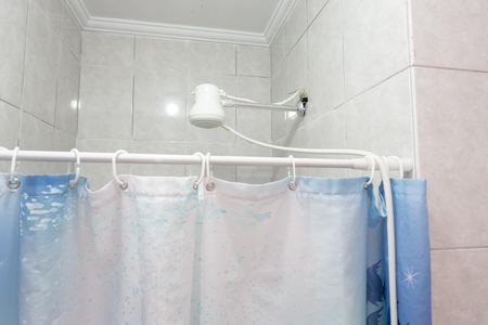 Casa à venda com 64m², 2 quartos e 1 vaga Casa à venda com 64m², 2 quartos e 1 vagaBanheiro
