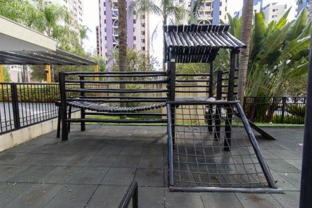 Apartamento à venda com 53m², 2 quartos e 1 vaga Apartamento à venda com 53m², 2 quartos e 1 vagaÁrea comum - Playground
