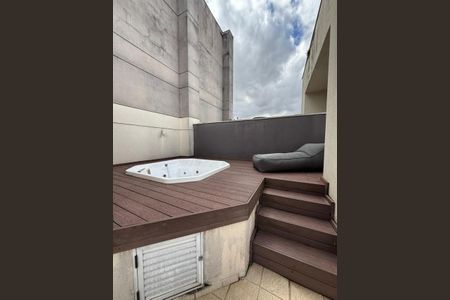 Apartamento à venda com 71m², 1 quarto e 1 vaga