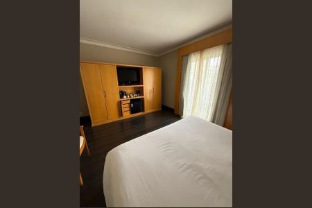 Apartamento à venda com 71m², 1 quarto e 1 vaga