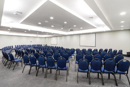 Apartamento à venda com 71m², 1 quarto e 1 vaga