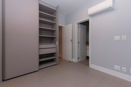 Apartamento para alugar com 160m², 2 quartos e 2 vagas